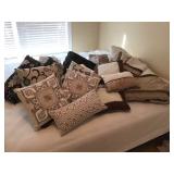 Lovely Bedding, Comforter, and More