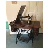 Great Grandmas Antique Singer Pedal Sewing Machine