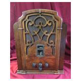 Antique Zenith Radio