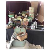 Vintage & MCM Kitchen Wonders