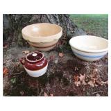 Stoneware Bowls & Bean Pot 