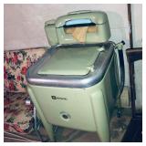 vintage wringer washing machine