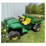John Deere Gator
