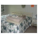 twin beds with king mattress