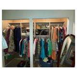 Many lovely in very good to excellent condition MCM/Vintage items of clothing