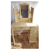 WEST ANAHEIM COLLECTORS ESTATE