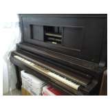 PLAYER PIANO