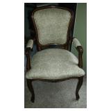 STUNNING VINTAGE CHAIR