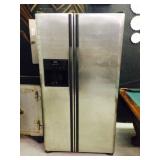 Kenmore Side by Side Refrigerator