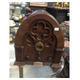Reproduction Radio