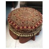 Schnadig Ottoman