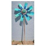 VERY HEAVY VINTAGE STEEL YARD ORNAMENT "FLOWER"