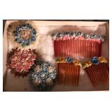 1940’s shelljewelry /clips 