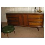 dresser & mirror $ 155.00