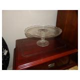 VINTAGE GLASS CAKE STAND