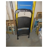 STEP STOOL