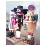 STEINBACK NUTCRACKERS