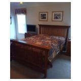 THOMASVILLE QUEEN BED