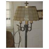 FLOOR LAMP