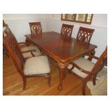DINING TABLE & 6 CHAIRS