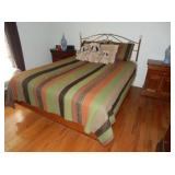 QUEEN BED