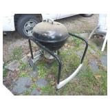 CHARCOAL GRILL