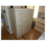 WHITE CONTEMPORARY CHEST
