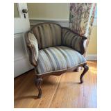 Accent Chair 