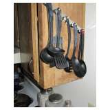 Lot of Kitchen Items