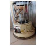 TOYOKUNI KEROSENE HEATER 