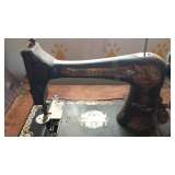 1899 Singer Sewing Machine