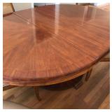 Single Pedestal Dining Table With 6 Leather Upholstered Chairs
