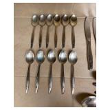Gorham Sea Rose Sterling Silver 34 Pieces Flatware Set