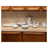 Rosenthal Germany Classic Rose 32 Pieces China Set