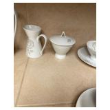 Rosenthal Germany Classic Rose 32 Pieces China Set