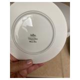 Rosenthal Germany Classic Rose 32 Pieces China Set