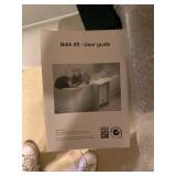Bath lift for disabled, transfer people in/out of bath w/handset controls Britain
