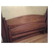LOVELY FULL SIZE ALL WOOD MAPLE BED WITH WOOD SIDE RAILS AND WOOD SLATS. GREAT CONDITION