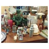 DOOR KNOCKERS, UNIQUE CHRISTMAS ITEMS, OIL & VINEGAR DECANTER SET, PLANTS, PICTURE FRAMES, ETC