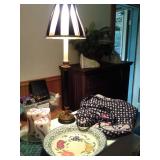 VERA BRADLEY LARGE TRAVEL BAG, ACCENT DISHES, CANDLES, TALL LAMP, LED LIT MARBLE LOOK SCONCES, PS2