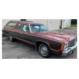 1975 Chrysler Town & Country