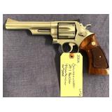 Smith & Wesson 29-1 44mag Revolver