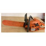 Husqvarna 345 Chain Saw