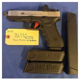 Glock Model 17 9mm pistol w/SPI Piazza front sight