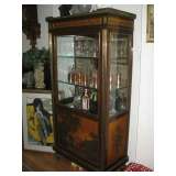 Vernis Martin Vitrine