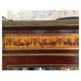 Vernis Martin Vitrine