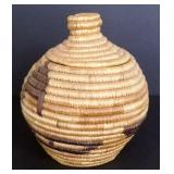 Athabaskan Basket with Lid / Alaska