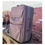 American Tourister Suitcase X 2