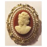 Vintage Cameo Brooch