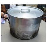Large Blue Cooking Pot